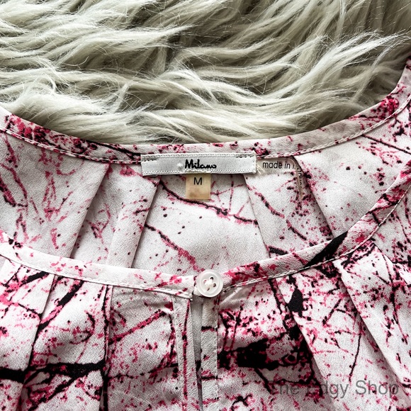 Milano | Marble Print Pleat Neck Cap Sleeve Blouse - Picture 4 of 5